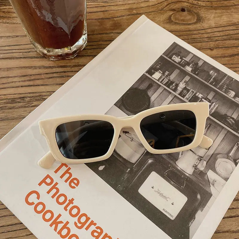 New Women Rectangle Vintage Sunglasses Brand Designer Retro Points Sun Glasses Female Lady Eyeglass Cat Eye Driver Goggles