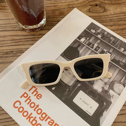 New Women Rectangle Vintage Sunglasses Brand Designer Retro Points Sun Glasses Female Lady Eyeglass Cat Eye Driver Goggles