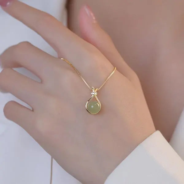 Romantic Cherry Blossoms Flower Necklace For Women Shiny Crystal Zircon Butterfly Flower Pearl Clavicle Chain Girl Party Jewelry