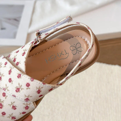 Girls Princess Floral Sandals New Summer Cross Strap Children Beach Shoes Non-Slip Breathable Kids Flat Sandals School Perform