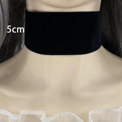 Fashion Sexy Punk Gothic Black Velvet Choker Necklaces Simple Vintage Clavicle Neck Chain Women Girls Party Jewelry Accessories