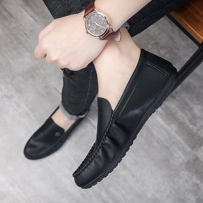 Men Casual Shoes Genuine Leather Luxury Brand Men Loafers Italian Moccasins Breathable Slip on Men Driving Shoes Chaussure Homme