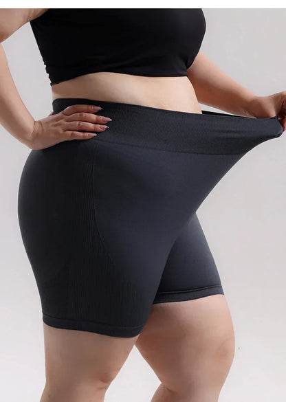 Plus Size Sports Shorts Women Seamless Skinny Shorts Outdoor Running Sexy Hip Liftting High Elastic Yoga Shorts Summer