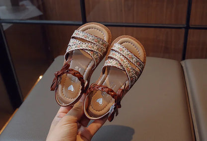 Summer Girls Sandals Fashion Embroider Flower Children Princess Shoes Open-toe Sweet Bowknot Kids Causal Flat Sandals Soft Soled