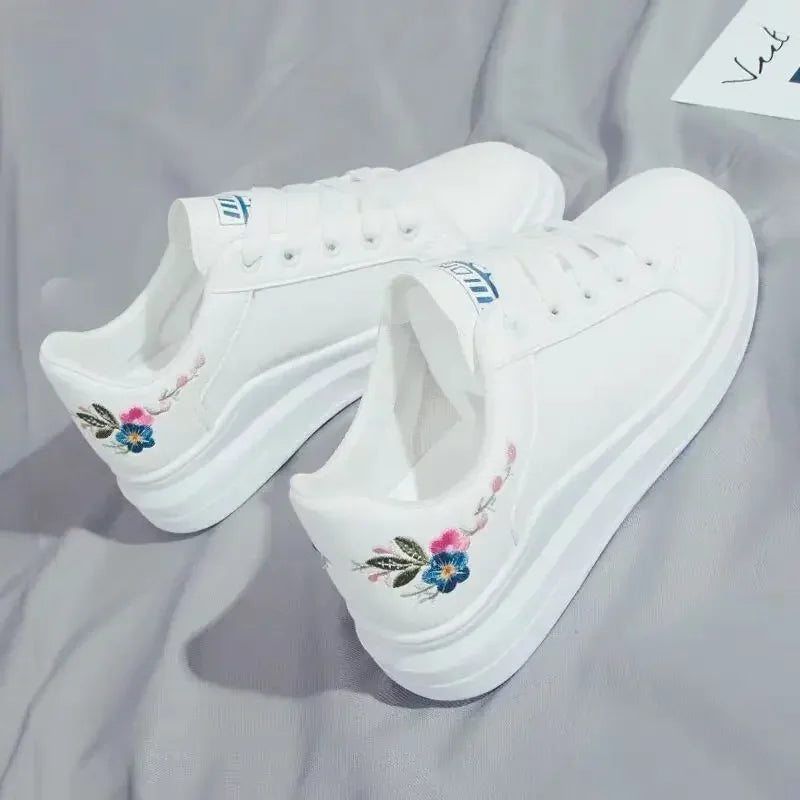 Childs Breathable Leather Panel Shoes Women Solid Color Versatile Kid Shoes Girls Autumn White Shoes Low Top Sports Casual Shoes