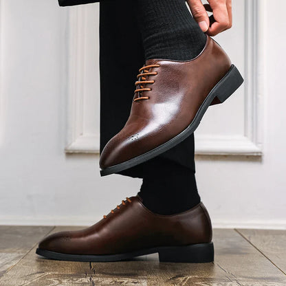 New Red Sole Brogue Shoes Men Black Business Mens Formal Shoes Lace-up Round Toe Spring/Autumn