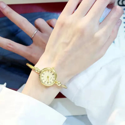 Women Watches Small Gold Bangle Bracelet Watch Stainless Steel Retro Ladies Quartz Wristwatch Clock Fashion Dress Watch