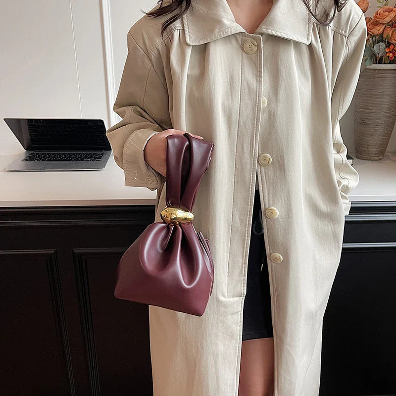 Mini Bolsas de Ombro de Couro PU com Design em Forma de Bolinho, para Mulheres, Modernas, com Nó, Retrô, de Pulso, Bolsas de Mão e Carteiras