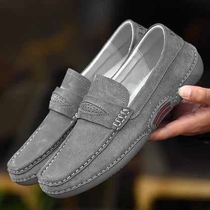 mocassin for men 2022 luxury brand Fashion Men Sneakers Suede Leather trend Men Loafers Slip-On Golf shoes Driving shoes Zapatos