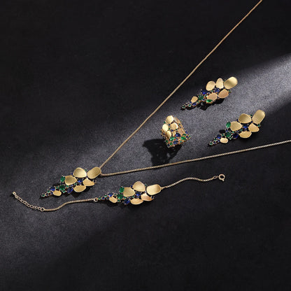 Dubai Saudi Arabia Trendy Gold Plated Pendant 4pcs Necklace Set Fashion Women Cubic Zirconia Jewelry Sets Bridal Accessories
