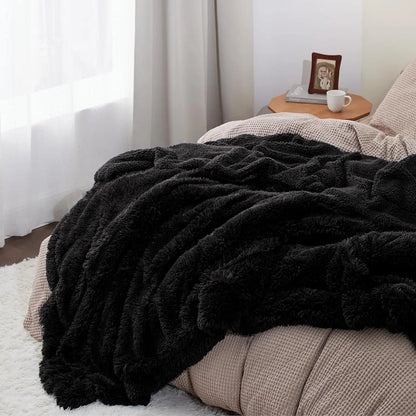 Fluffy Black Throw Blanket Gifts for Women Men Soft Fleece Fuzzy Sherpa Plush Warm Minky Thick Faux Fur Throws for Couch Bed