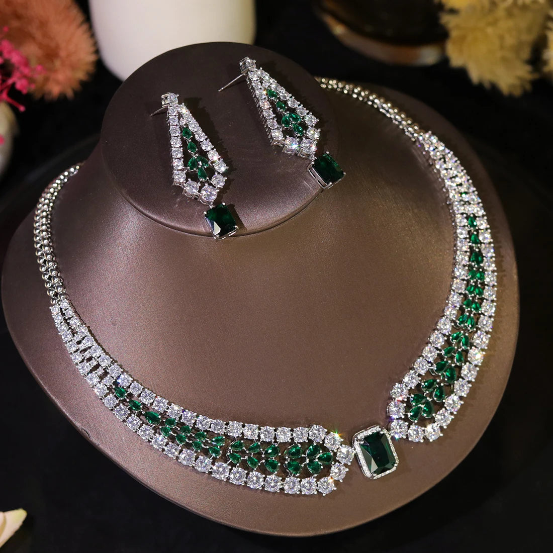 Conjuntos de joias de casamento da moda Brilhante Vermelho e branco incrustado com colar e brincos de cristal CZ 2PCS Acessórios para festa de noiva