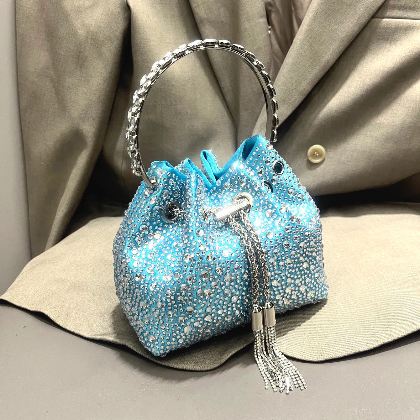Handle Rhinestones Evening clutch Bag Purses and handbag luxury Designer shoulder bag Shiny Crystal Clutch purse bucket bag