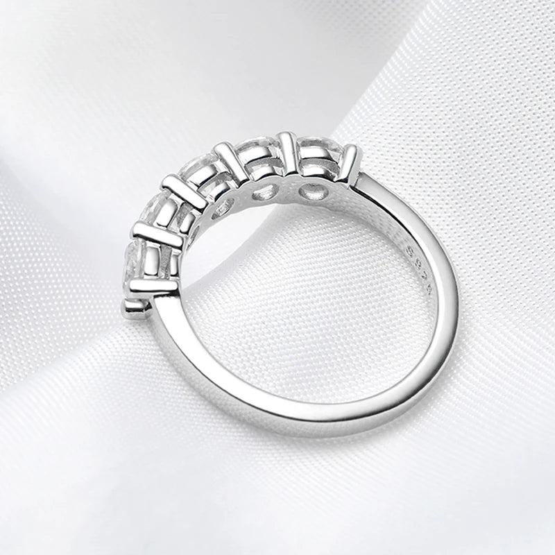 White Gold D Color 4mm Moissanite Ring for Women 1.5CTTW Stone Match Diamond Wedding Band Bride S925 Sterling Silver