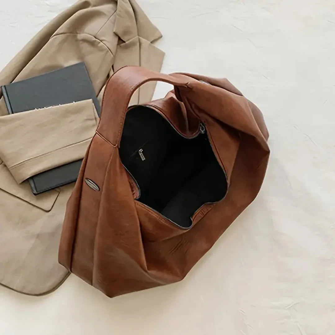 Large capacity underarm shoulder bag for women's new casual and minimalist dumpling bag, fashionable and versatile commuting bag