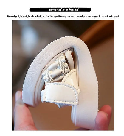 Girls' sandals 2026 Summer new little girl fashion Big Children's Beach Shoes Children's sandals Pearl Princess shoes for kids