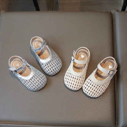 Little Girl Sandal Summer Beach Versatile Kids Princess Half Sandals Fashion Woven Style Children Causal Hollow-out Flat Shoes