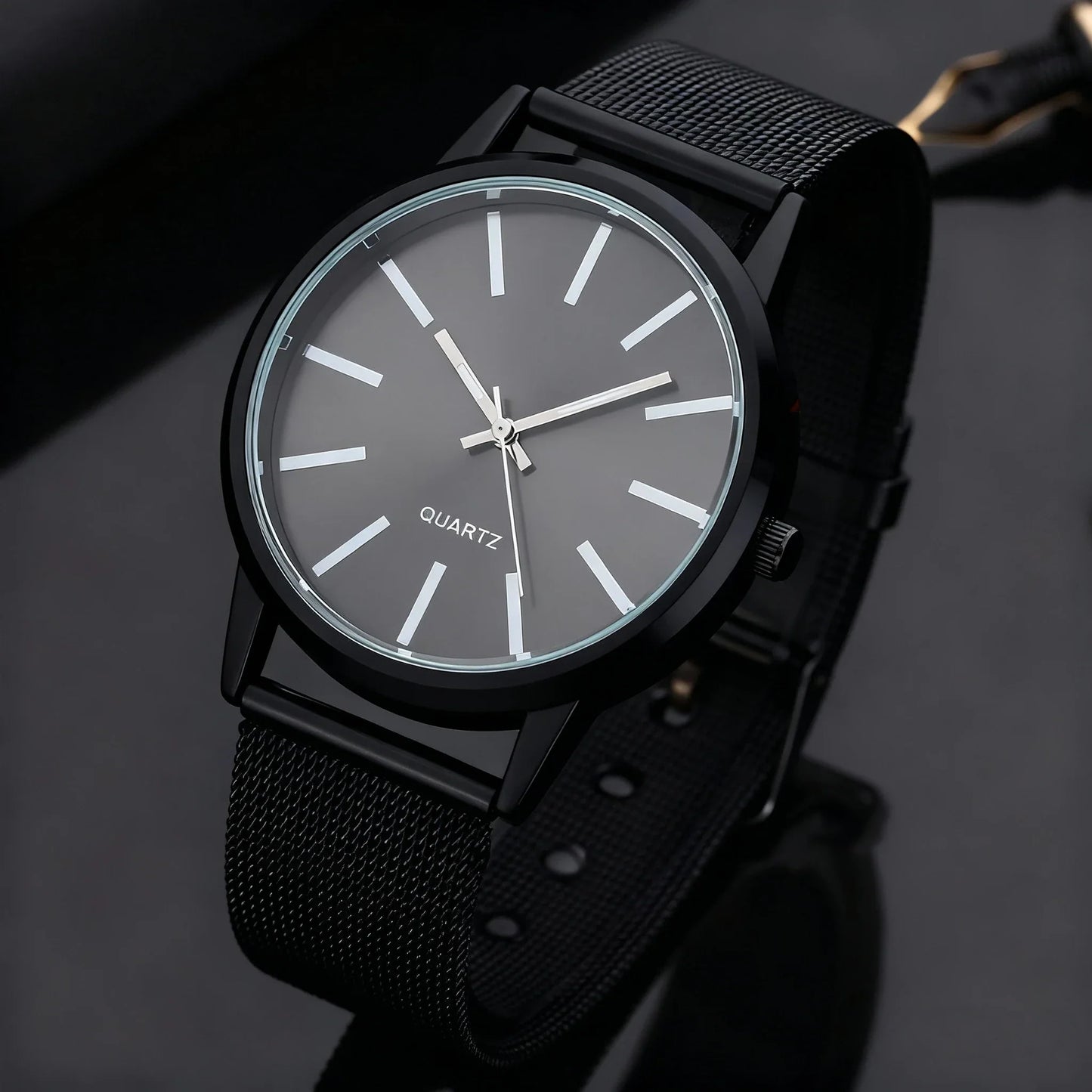 Fashion Women Watches Luxury Metal Analog Quartz Wristwatch Sliver Mesh Belt Simple Elegant Ladies Watch Relogio Feminino