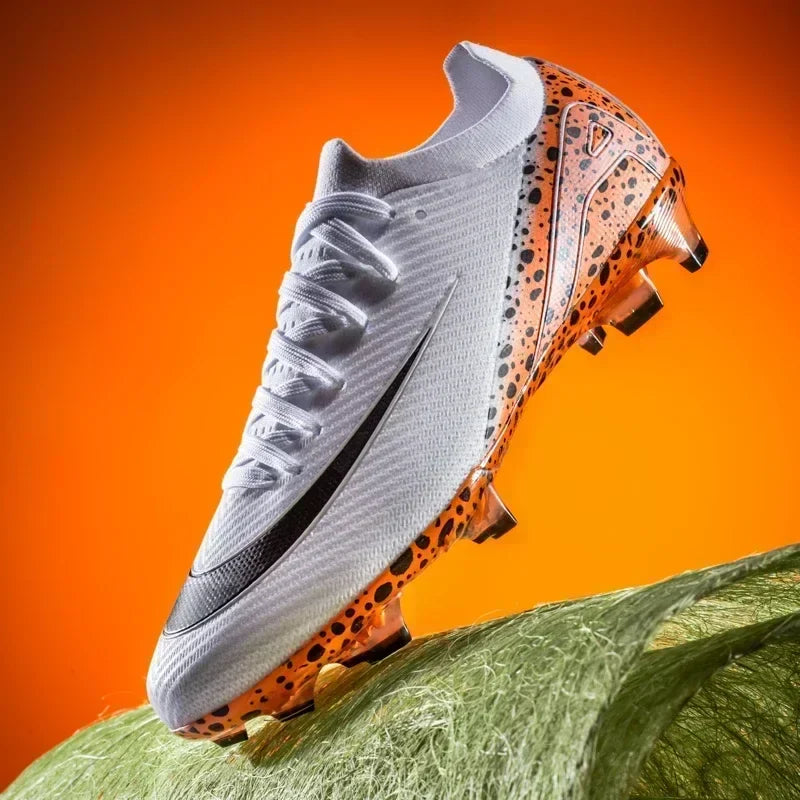 New Men Football Boots Professional Boys Soccer Shoes Ankle Sports Shoes Non-Slip TF/FG Match Sneakers Unisex Comfortable