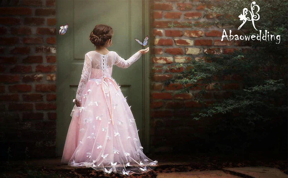 Elegant and lovely butterfly floor mopping flower girl wedding dress, lace long sleeved ball dress