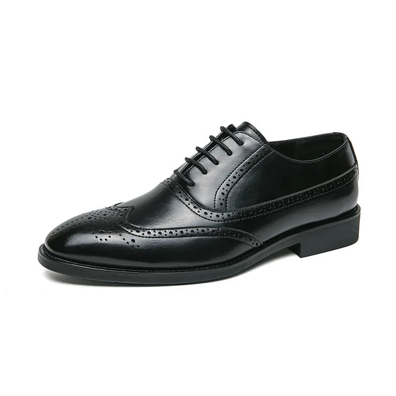 Spring Business Men's Shoes Brogue Wedding Office Professional Black Leather Oxford Shoes Sharp Nosed Rubber Bottom Adult Size