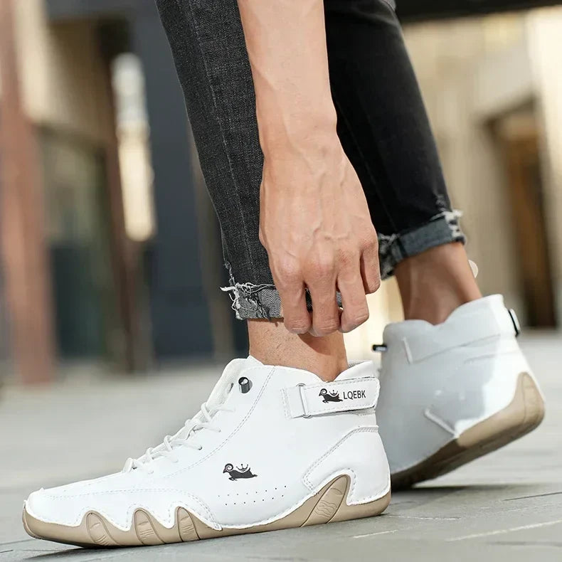 Men's Boots Casual Fashion Luxury Designer Soft Sole Waterproof Mens Loafers New Trend High Quality Couple Lace Up Hiking Shoes
