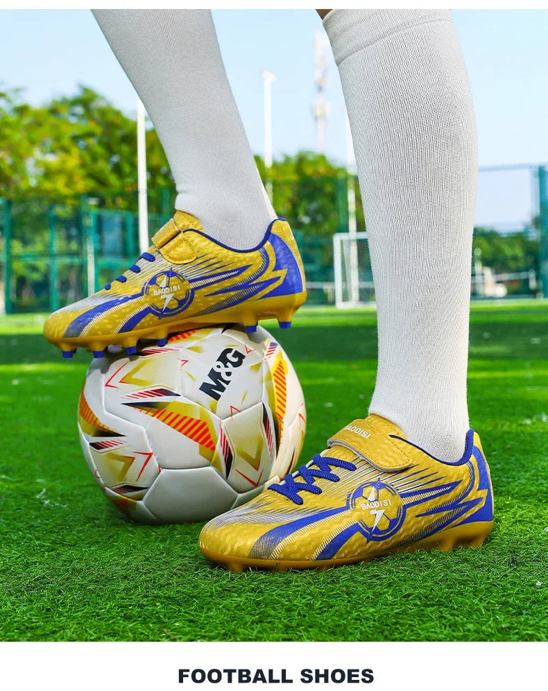 Youth Kids Professional Soccer Cleats Football Boots Non Slip Breathable Lightweight Training Shoes Boys Girls Match Sneakers