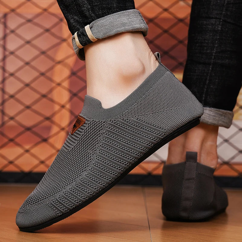 Men's Shoes Breathable Thin Bottom Light Driving Loafers Casual Socks Shoes Men Slippers Comfortable Walking Mens Shoes