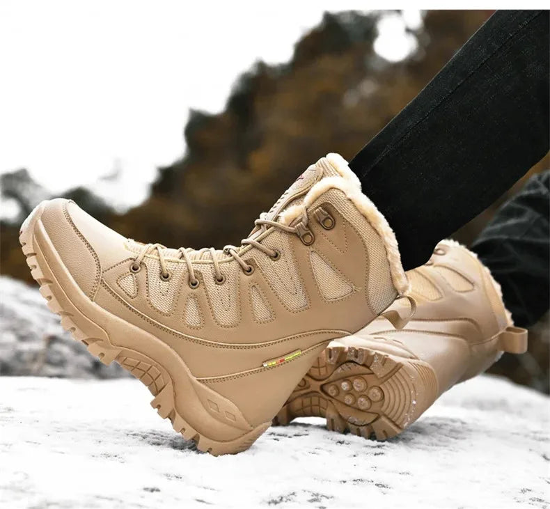 New Warm Plush Snow Boots Men Lace Up Casual High Top Men's Boots Waterproof Winter Boots Anti-Slip Ankle Boots Army Work Boots