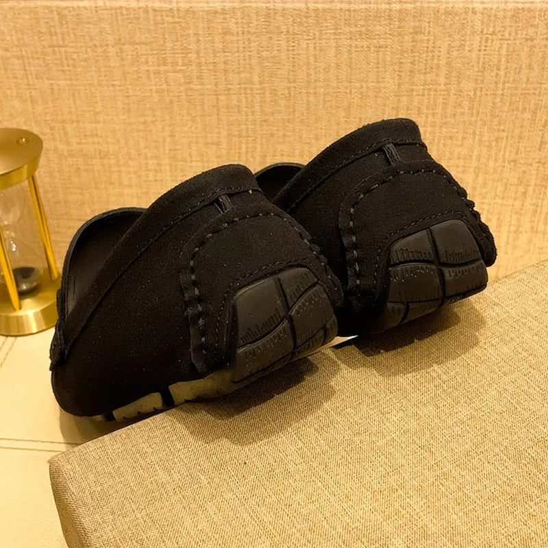 Suede Men Casual Shoes Lazy Shoes Male Breathable Slip-on Mens Driving Flat Shoes Comfortable Boat Shoe Loafers Moccasins