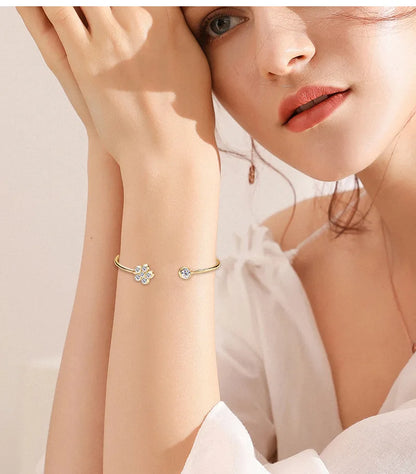 Four Prong Moissanite Cuff Bangle 5mm 0.5CT Round Cut D Color 925 Silver Open Hand Chain Bracelet For Women Girl Lady Gift