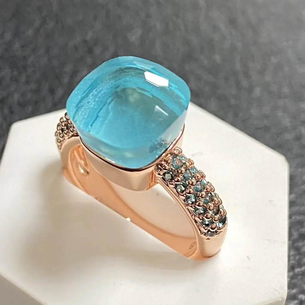 10.6mm Topaz Ring For Women Inlay Light Blue Zircon Candy Water Drop Crystal Ring Rose Gold Plated Jewelry Gift