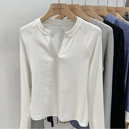 2026 Women's Basic Style Slim Fit V-Neck Long Sleeve T-Shirt Korean Style Versatile Simple Base Layer Top Casual Tee for Women