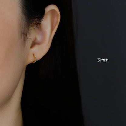 925 Sterling Silver Fashion Piercing Charm Twist Huggies Hoop Earrings for Women Rock Gothic Unisex Jewelry Ear Buckles