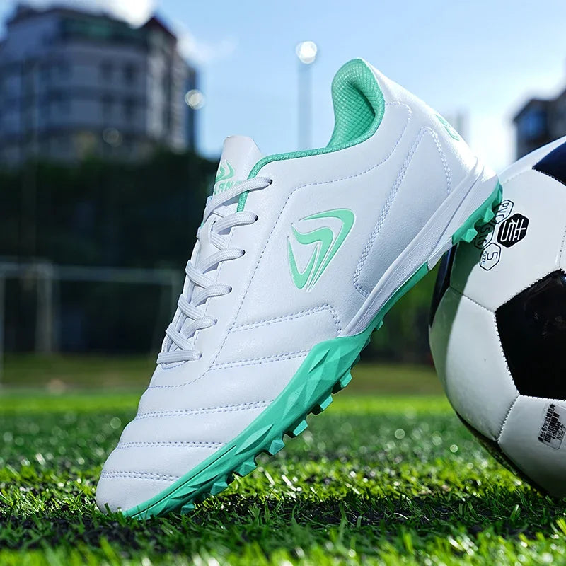 Men Soccer Shoes Youth Football Boots Breathable Comfortable Athletic Training Soccer Cleats Orignal Football Shoes for Kids