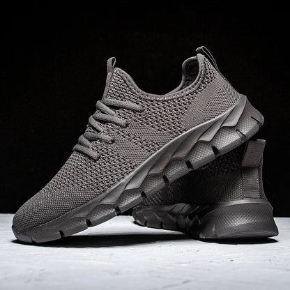 Men's casual sports shoes breathable summer light Soft sole comfort outdoor running shoes fashion student mesh plus size sneaker
