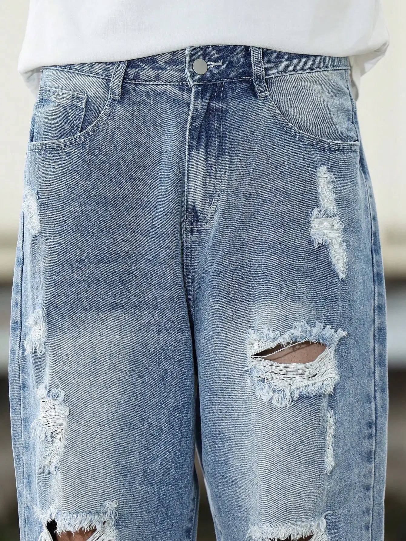Men's Blue Ripped Denim Harem Pants for Spring and Autumn. Street Fashion. Casual Trend 。