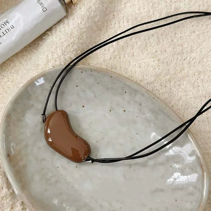 Luxury Irregular Red Enamel Heart Pendant Necklaces for Women Fashion Adjustable Black Rope Sweater Chain Necklaces Jewelry ﻿
