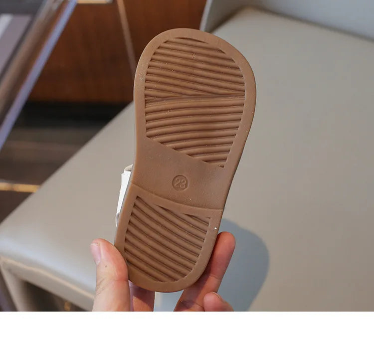 Girls Roman Shoes Children Solid Color Classic Retro Style Student Uniform Shoes Kids Fashion Girl Toes Wrapped Sandals I03284
