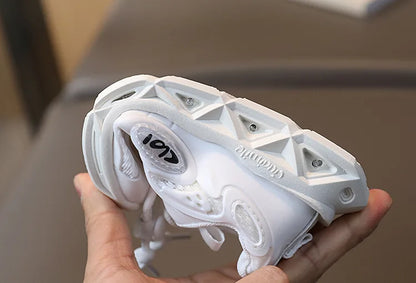 Baby Shoes 2025 Spring Autumn New Boys and Girls Light Up Clunky Sneaker Small and Medium-sized Children's Soft Soled Baby Shoes