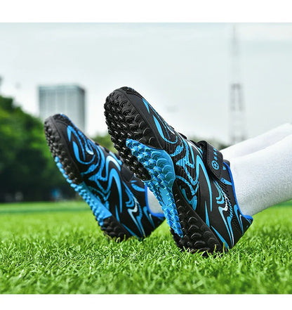 New Kids Soccer Shoes Original Football Shoes Boy Girl Indoor Professional Football Field Boots Society Cleats Non Slip Sneakers