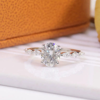 2ct Oval Cut Moissanite Engagement Rings for Women s925 Sterling Sliver Plated 18k White Gold Promise Ring for Her Gift