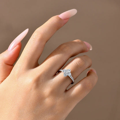 925 Sterling Silver Luxury Full Moissanite Rings 0.3ct DVVS1 Round Cut Sparkling Engagement Band for Women Fine Jewelry
