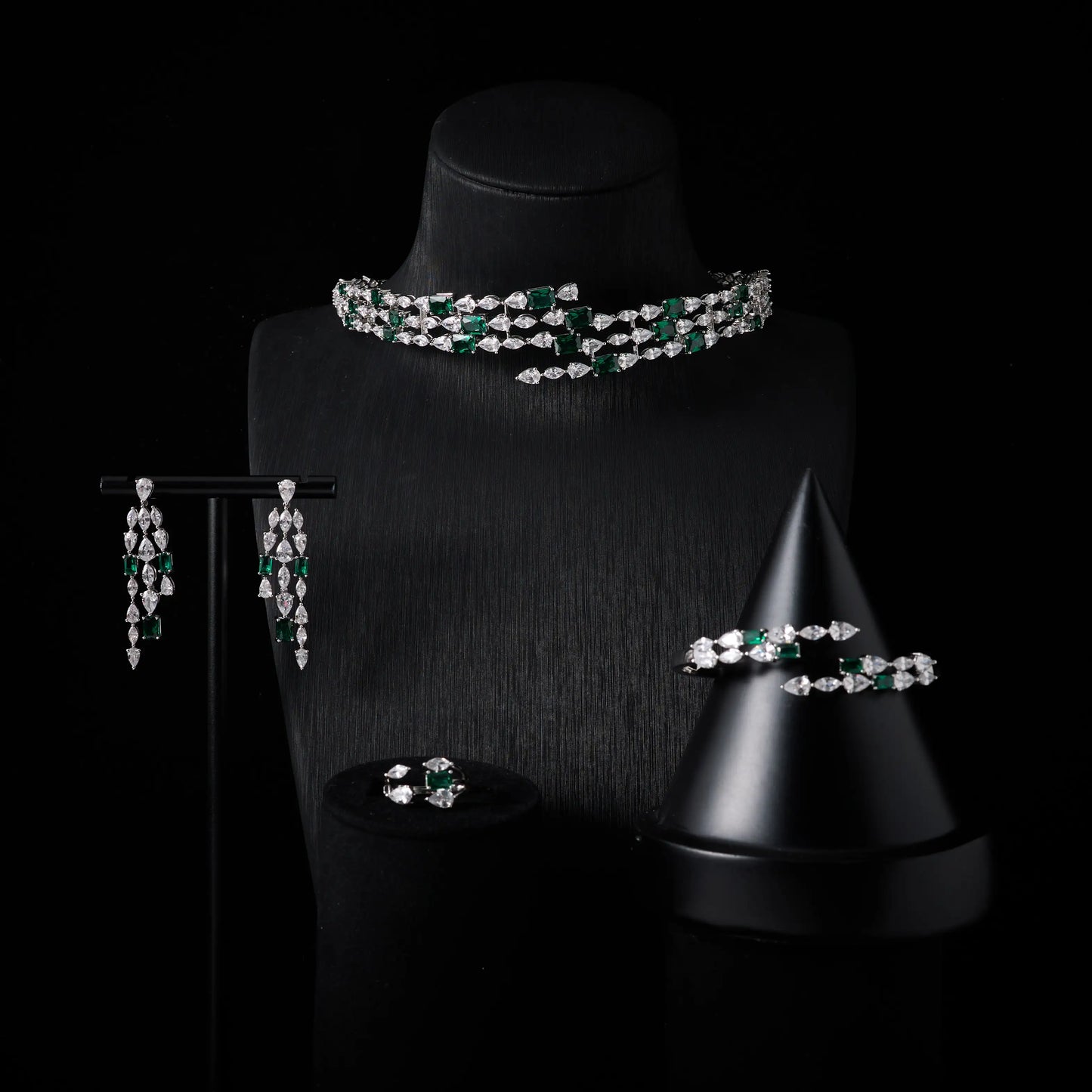 Choker Necklace Sets for Women Cubic Zirconia Choker Jewellery Set Dubai Saudi Party Engagement Accessory Bridal