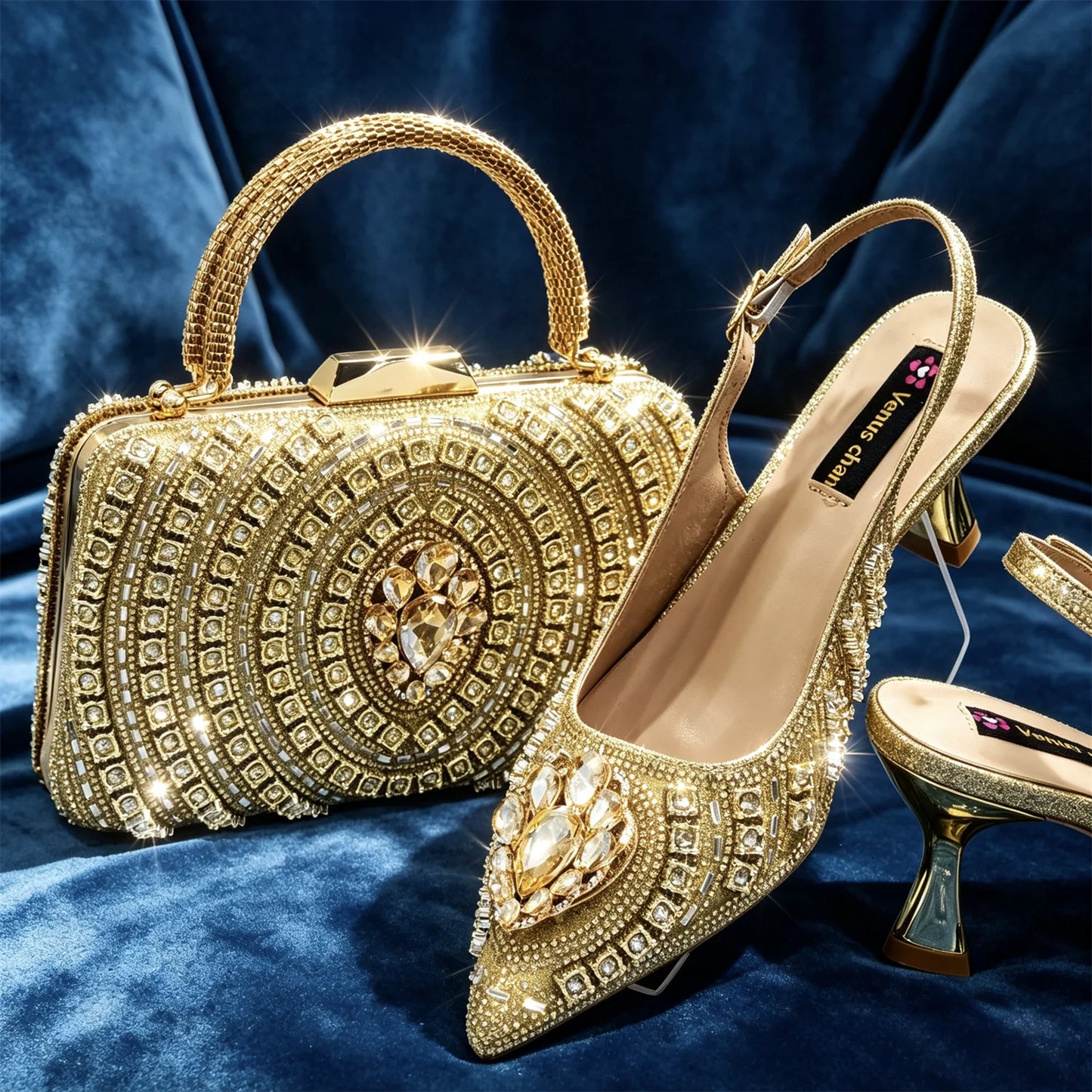 New Arrival Fashion Rhinestone Design Dreamy Color Pointed Toe Women High Heels and Bag Set For Party Wedding or Work