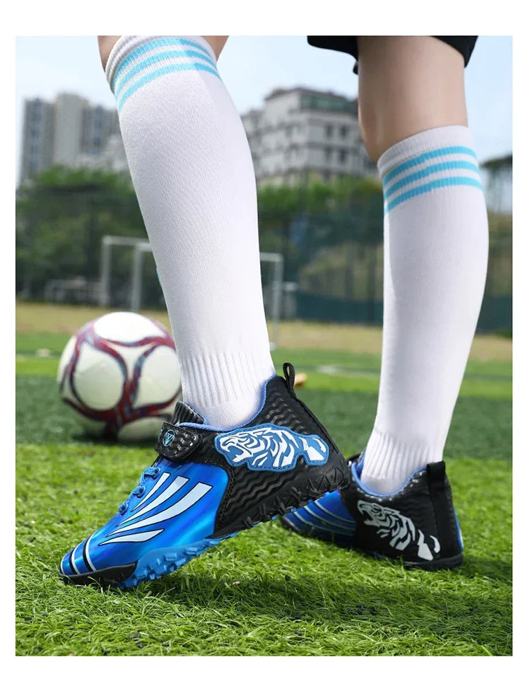 Fashion Gold Children's Football Shoes Outdoor Non-slip Turf Soccer Shoes Kids HOOK&LOOP Low-cut Sports Sneakers Child Trainers