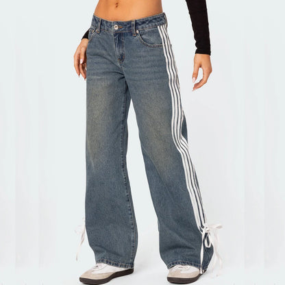 Calça Jeans Y2k com Faixa Lateral, Laço, Cintura Baixa, Perna Reta Larga e Folgada