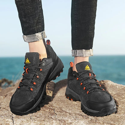 Sapatos Masculinos de Couro HIKEUP para Homens Tênis Casuais Moda Impermeável Inverno Luxo Grife Botas de Trabalho Masculinas Tênis Antiderrapantes