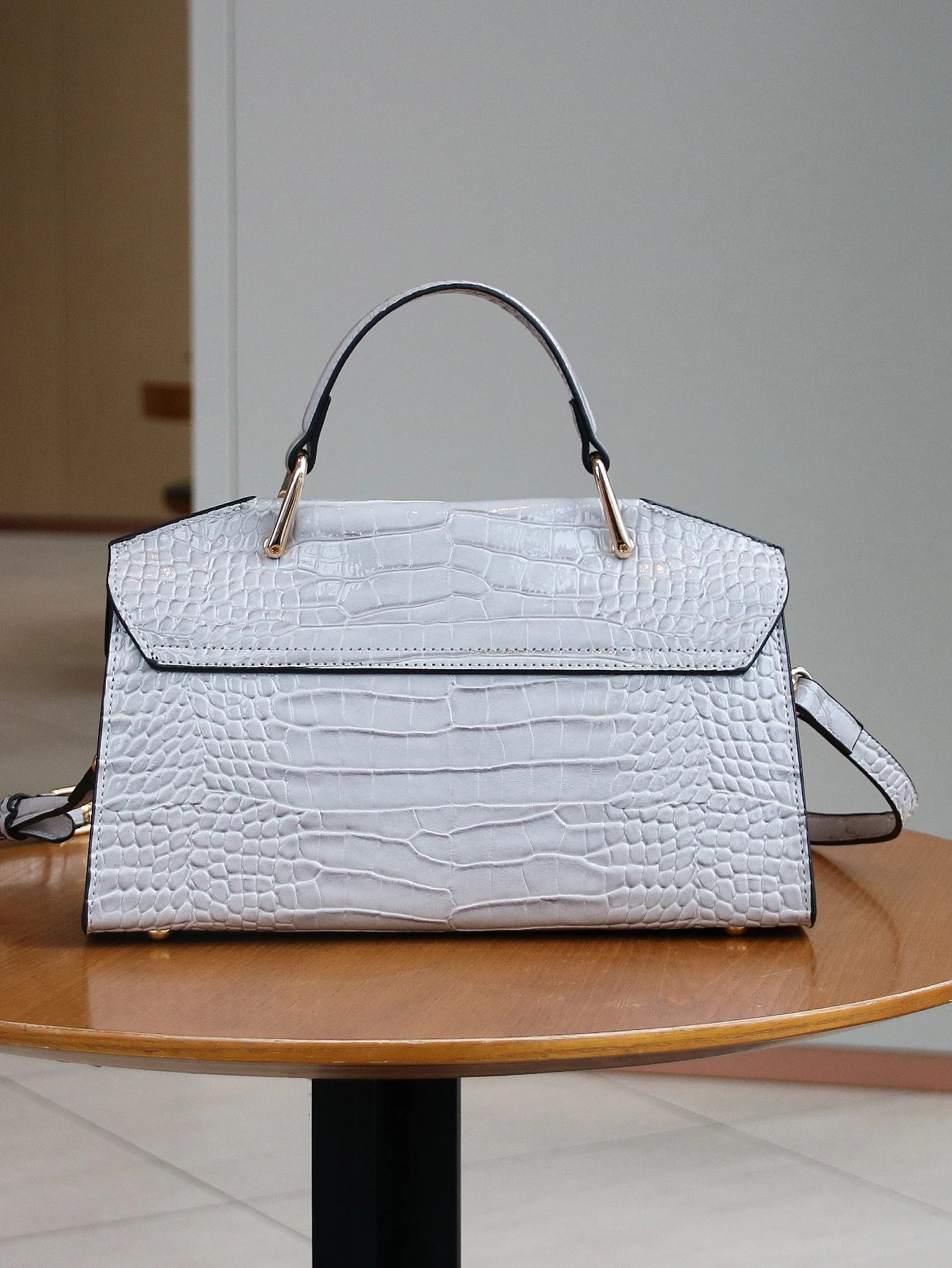 2025 new retro blue snake-shaped high-grade handbag fashion luxury luxury handbag lightweight large-capacity one-shoulder messen