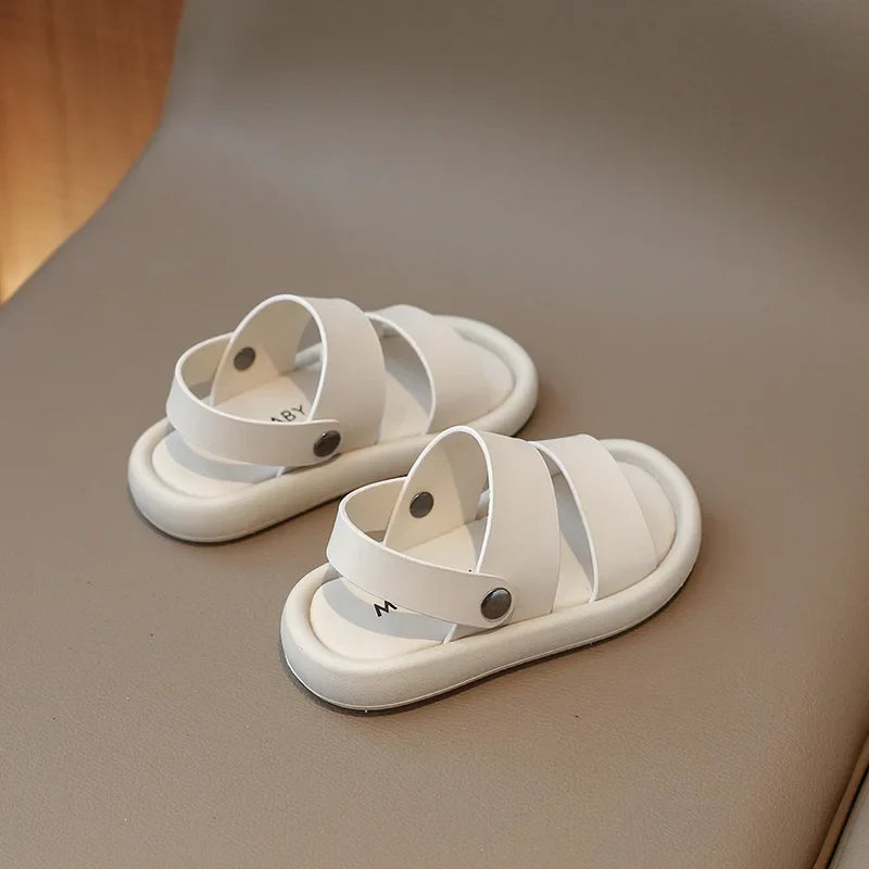 Children's Sandals 2026 Summer New Style Beach Shoes Soft Bottom Boys' Shoes Trendy Casual Wear Ideal for Outdoor Activities
